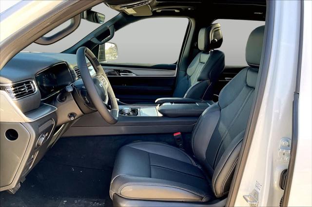 2026 Jeep Grand Wagoneer Limited Altitude 4x4