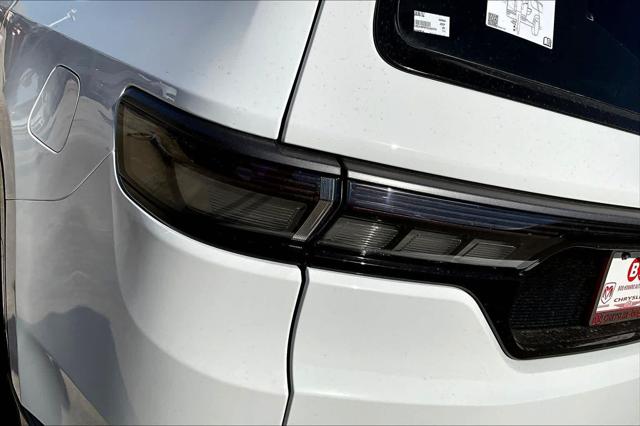 2026 Jeep Grand Wagoneer Limited Altitude 4x4