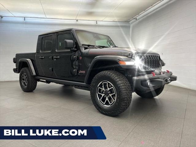 2026 Jeep Gladiator GLADIATOR SHADOW OPS 4X4 2026 Jeep Gladiator GLADIATOR SHADOW OPS 4X4