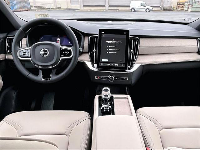 2026 Volvo XC90 Plus, B6 AWD Gas (mild hybrid), Gasoline, Bright, 7 Seats
