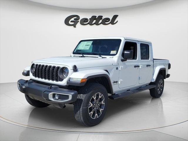 2026 Jeep Gladiator GLADIATOR SAHARA 4X4