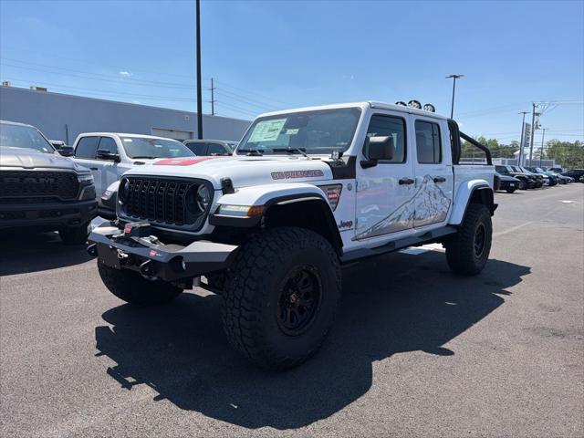 2026 Jeep Gladiator GLADIATOR SHADOW OPS 4X4 2026 Jeep Gladiator GLADIATOR SHADOW OPS 4X4