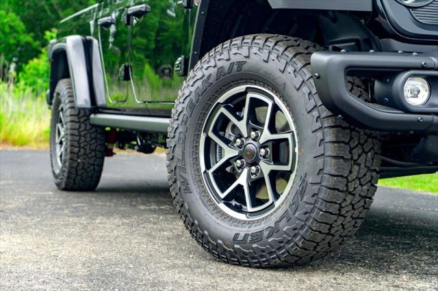 2026 Jeep Gladiator GLADIATOR SHADOW OPS 4X4