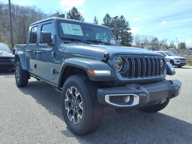2026 Jeep Gladiator GLADIATOR SAHARA 4X4