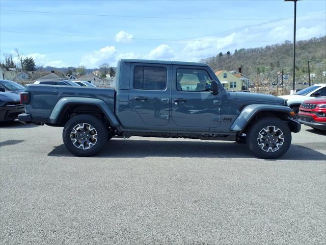 2026 Jeep Gladiator GLADIATOR SAHARA 4X4 2026 Jeep Gladiator GLADIATOR SAHARA 4X4