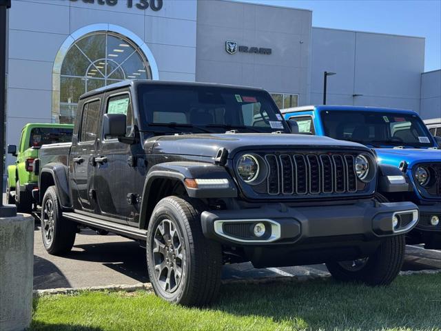 2026 Jeep Gladiator GLADIATOR SAHARA 4X4 2026 Jeep Gladiator GLADIATOR SAHARA 4X4