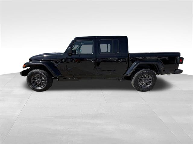 2026 Jeep Gladiator GLADIATOR SPORT S 4X4