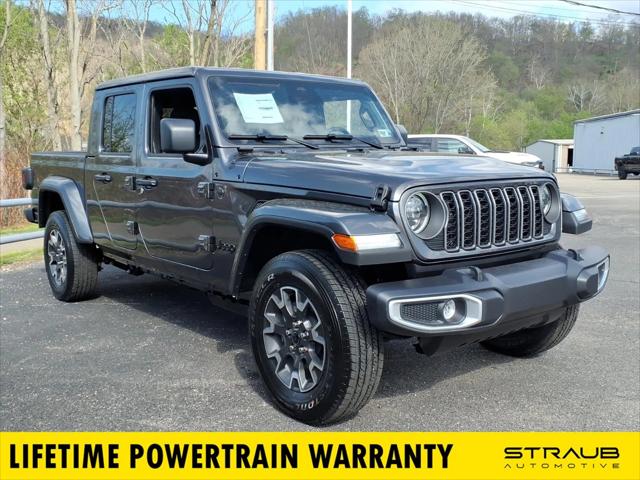 2026 Jeep Gladiator GLADIATOR SAHARA 4X4