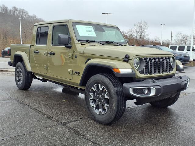 2026 Jeep Gladiator GLADIATOR SAHARA 4X4
