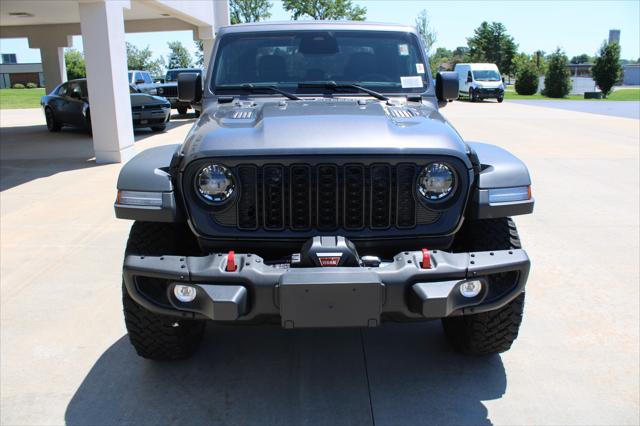 2026 Jeep Gladiator GLADIATOR SHADOW OPS 4X4