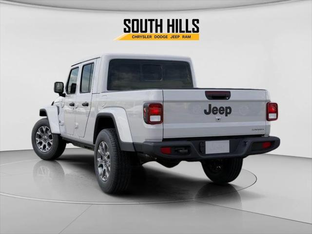 2026 Jeep Gladiator GLADIATOR SAHARA 4X4 2026 Jeep Gladiator GLADIATOR SAHARA 4X4