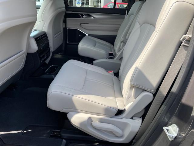 2026 Jeep Grand Wagoneer Limited Altitude 4x4