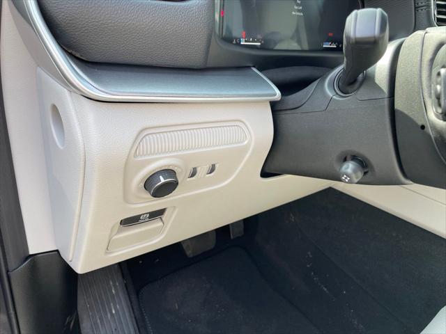 2026 Jeep Grand Wagoneer Limited Altitude 4x4