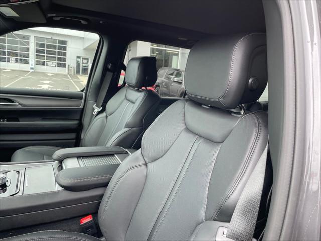 2026 Jeep Grand Wagoneer Limited Altitude 4x4