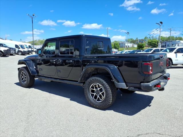 2026 Jeep Gladiator GLADIATOR SHADOW OPS 4X4 2026 Jeep Gladiator GLADIATOR SHADOW OPS 4X4