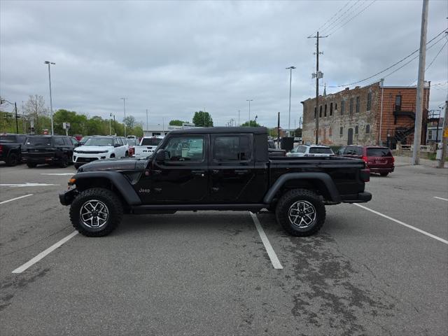 2026 Jeep Gladiator GLADIATOR SHADOW OPS 4X4