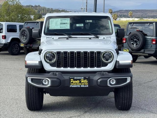 2026 Jeep Gladiator GLADIATOR SAHARA 4X4 2026 Jeep Gladiator GLADIATOR SAHARA 4X4
