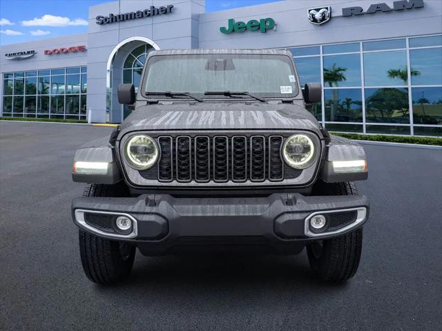 2026 Jeep Gladiator GLADIATOR SAHARA 4X4