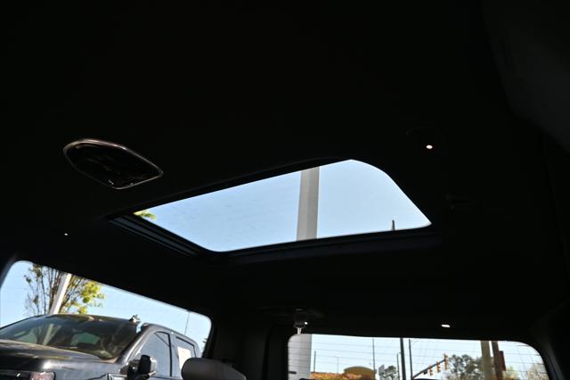 New 2026 High Gloss Black Exterior Paint Jeep Grand Wagoneer image 56