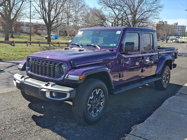 2026 Jeep Gladiator GLADIATOR SAHARA 4X4