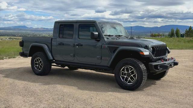 2026 Jeep Gladiator GLADIATOR SHADOW OPS 4X4