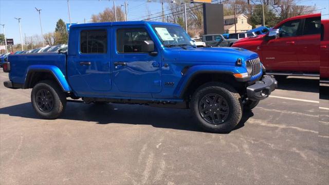 2026 Jeep Gladiator GLADIATOR SPORT S 4X4 2026 Jeep Gladiator GLADIATOR SPORT S 4X4
