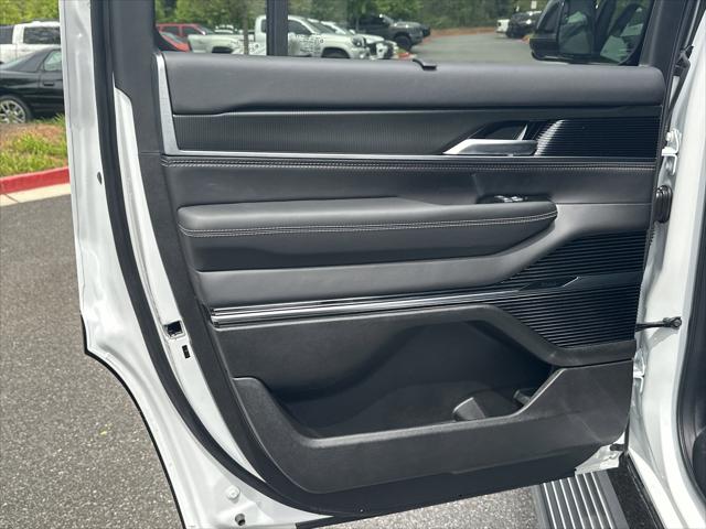 2026 Jeep Grand Wagoneer Summit Obsidian 4x4
