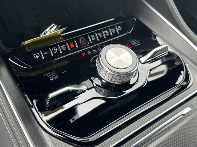 2026 Jeep Grand Wagoneer Summit Obsidian 4x4