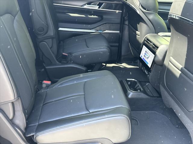 2026 Jeep Grand Wagoneer Summit Obsidian 4x4