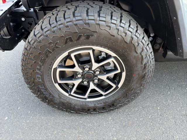 2026 Jeep Gladiator GLADIATOR SHADOW OPS 4X4 2026 Jeep Gladiator GLADIATOR SHADOW OPS 4X4