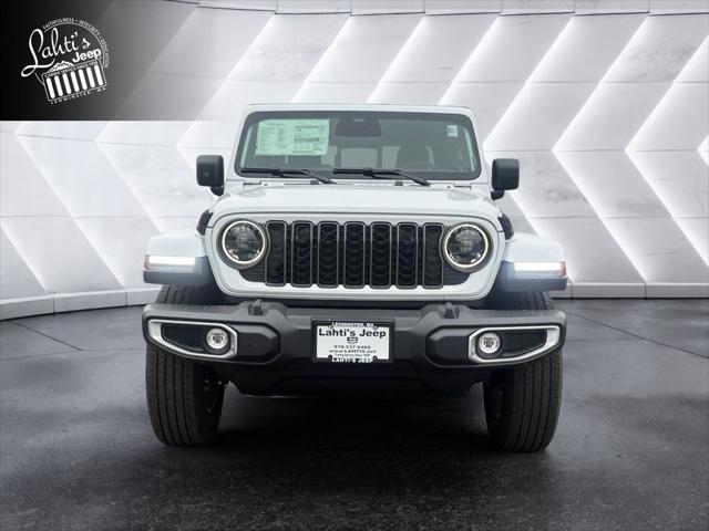 2026 Jeep Gladiator GLADIATOR SAHARA 4X4