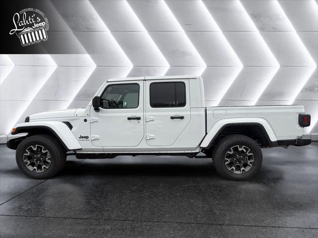 2026 Jeep Gladiator GLADIATOR SAHARA 4X4