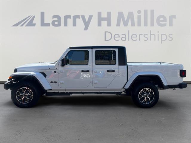 2026 Jeep Gladiator GLADIATOR SPORT S 4X4