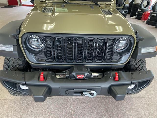 2026 Jeep Gladiator GLADIATOR SHADOW OPS 4X4