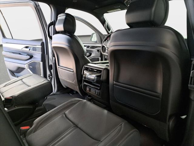 2026 Jeep Grand Wagoneer Limited Altitude 4x4