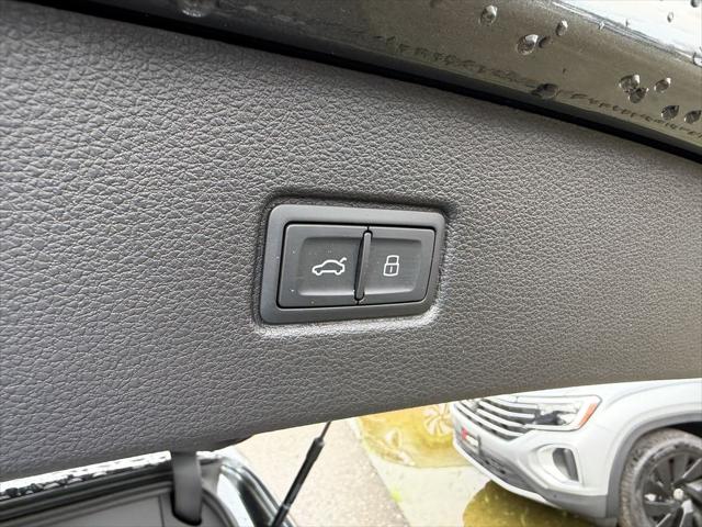 2026 Audi SQ7 Premium Plus TFSI quattro tiptronic