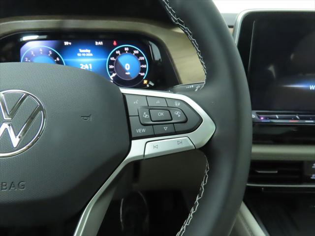 2026 Volkswagen Atlas SE with Technology