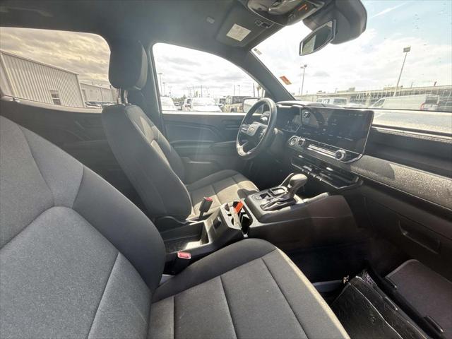 2024 Chevrolet Colorado 2WD WT