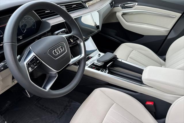 2024 Audi e-tron Premium Plus quattro