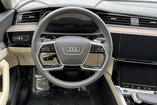 2024 Audi e-tron Premium Plus quattro
