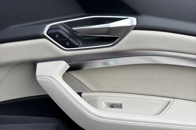2024 Audi e-tron Premium Plus quattro