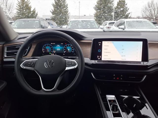 2026 Volkswagen Atlas SE with Technology