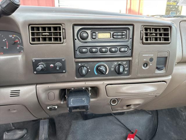 2004 Ford F-350 DRW