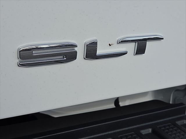 2026 GMC Sierra 1500 Crew Cab, Short Bed, SLT, 4WD