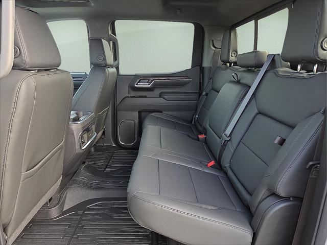 2026 GMC Sierra 1500 Crew Cab, Short Bed, SLT, 4WD