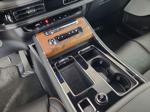 2025 Lincoln Aviator Black Label