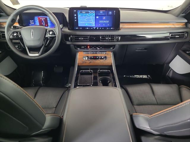 2025 Lincoln Aviator Black Label