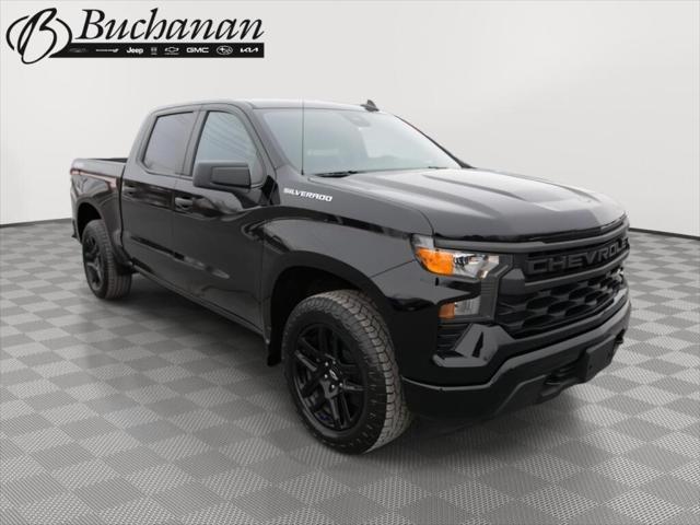 2023 Chevrolet Silverado 1500 4WD Crew Cab Short Bed Custom