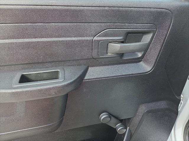 2023 Ram 5500 Tradesman/SLT