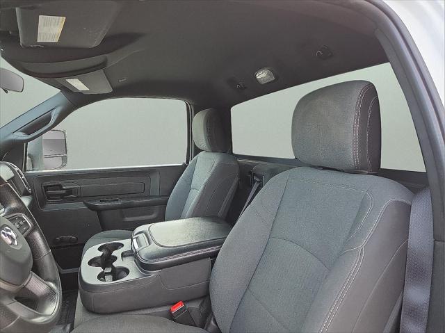 2023 Ram 5500 Tradesman/SLT